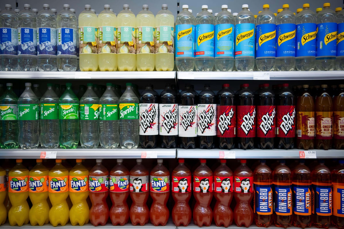 One can of diet fizzy drink a day may increase the risk of liver disease