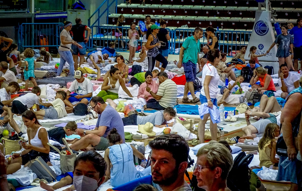 Rhodes wildfires: Largest ever evacuation from Greece as 19,000 rescued from island