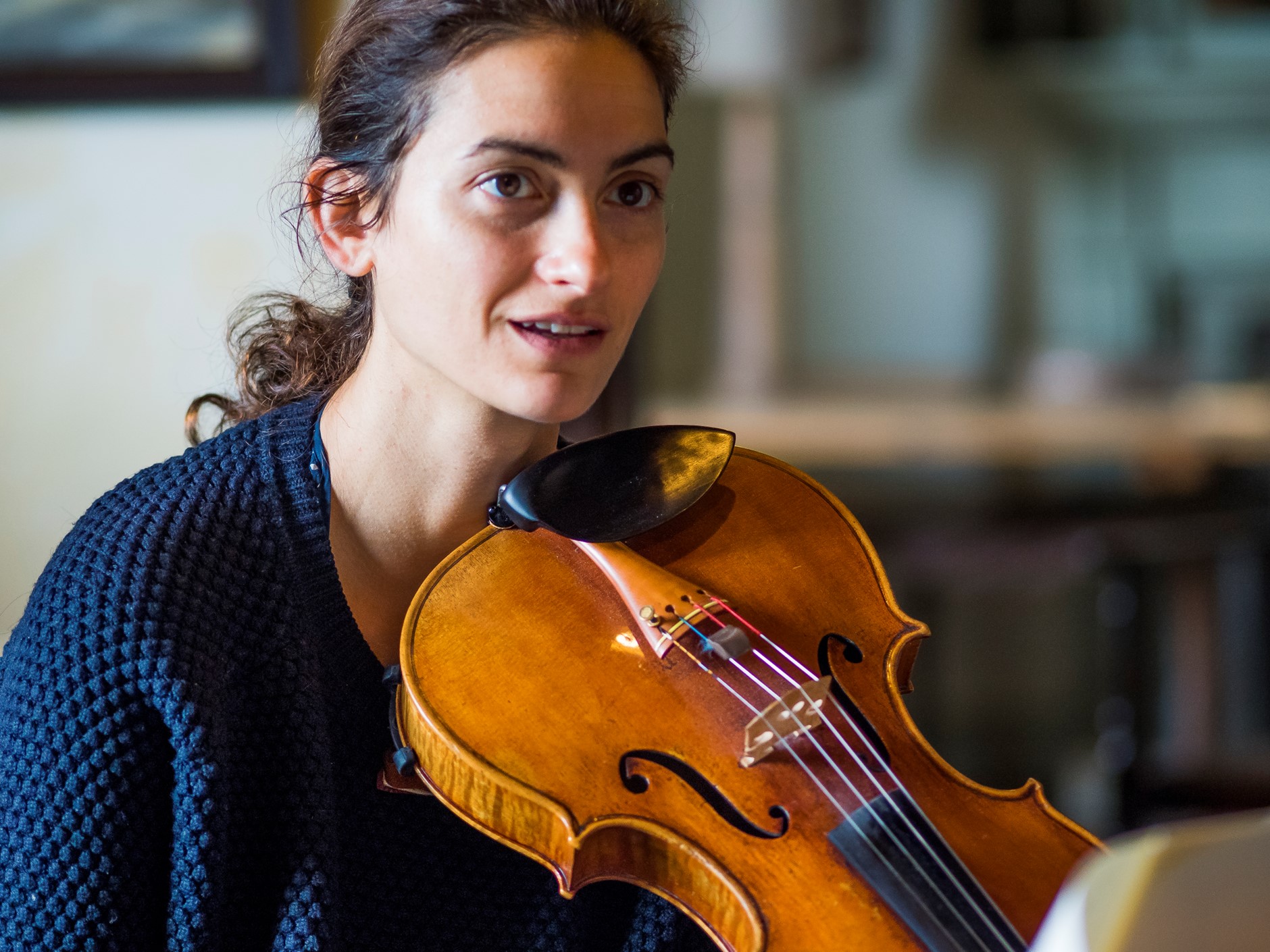 Violinist sues celebrity trainer after Pilates accident