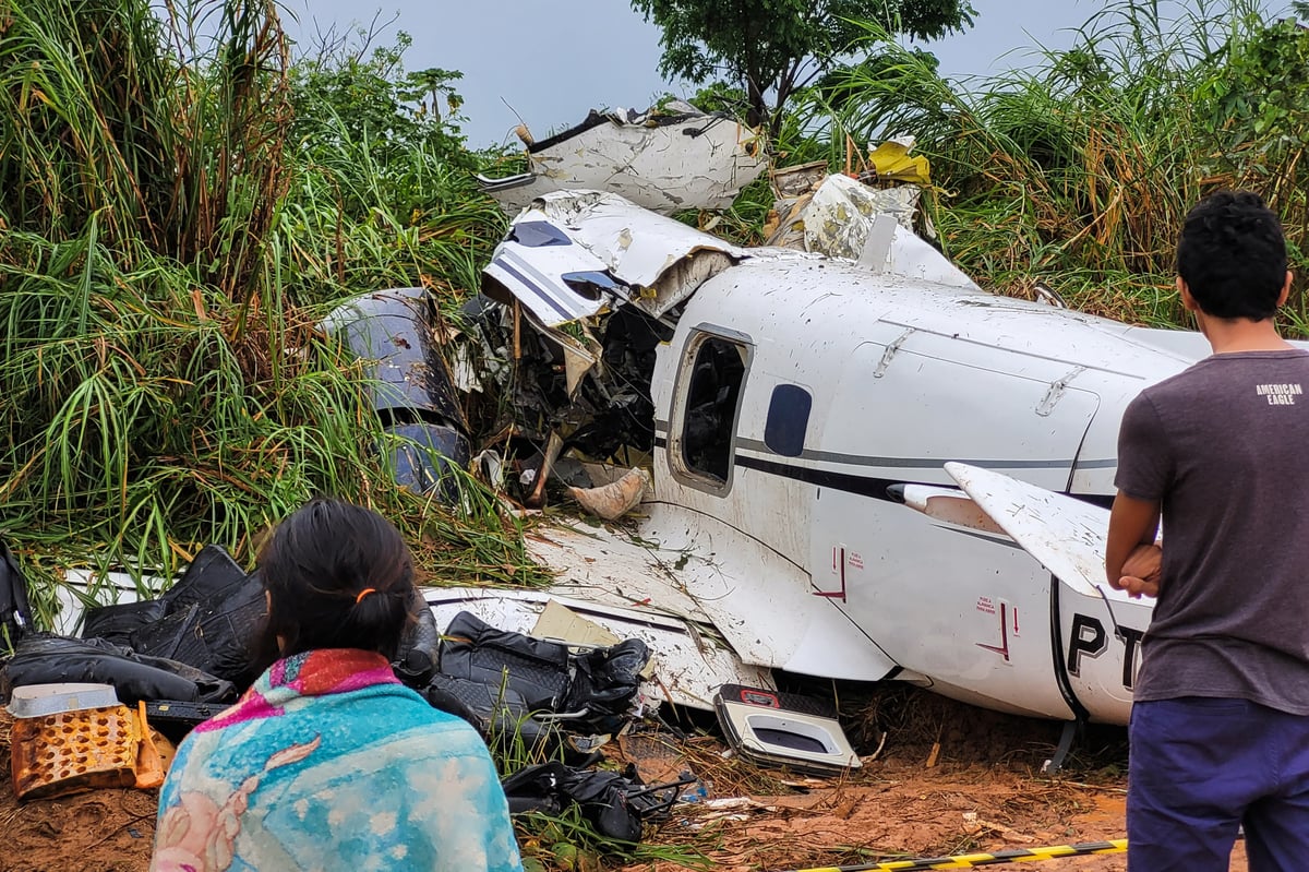Brazil: Fourteen killed as small plane crashes in Amazonian rainforest