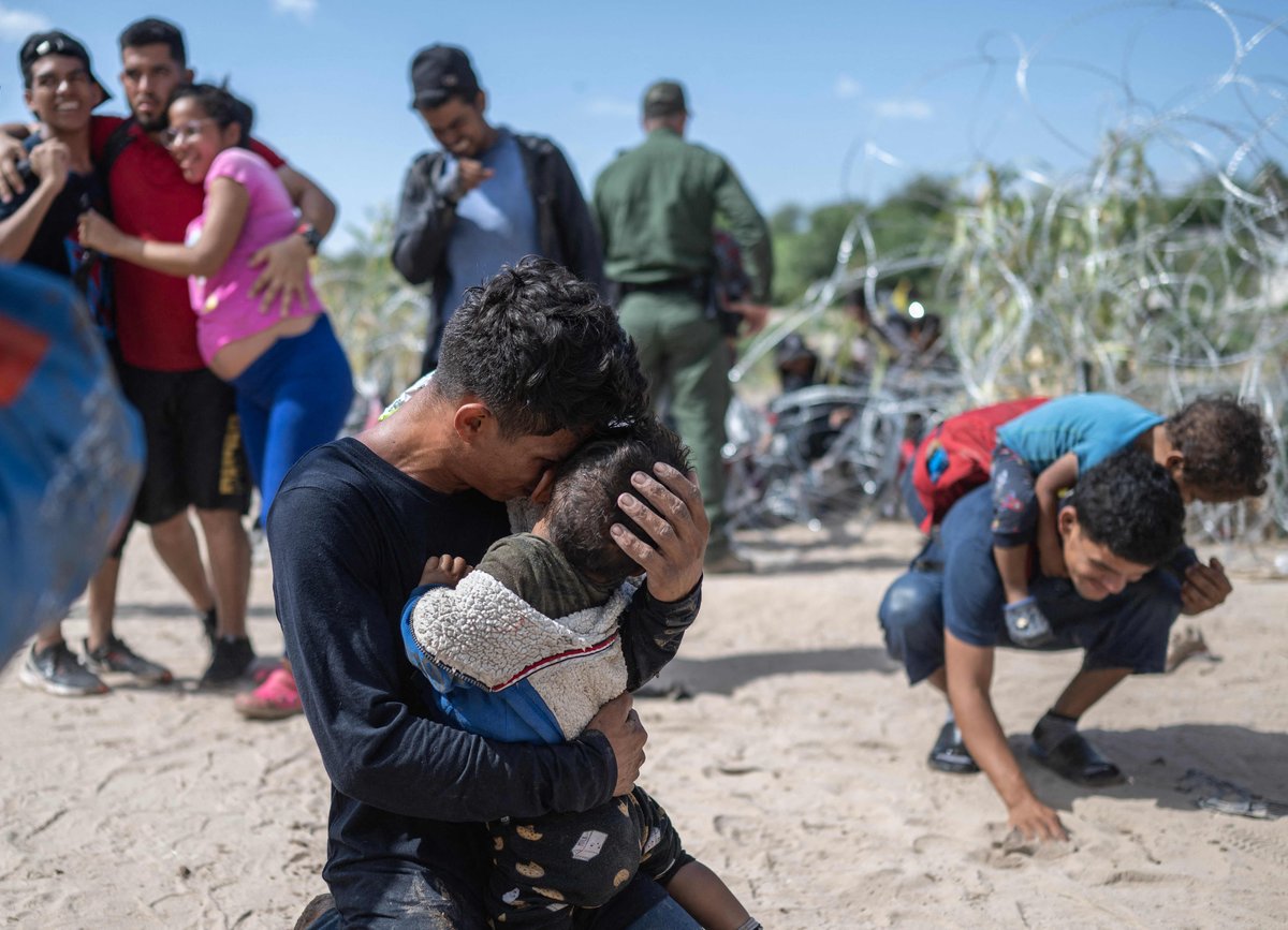 Donald Trump says he has 'no choice' but to carry out illegal immigrants mass deportations election promise
