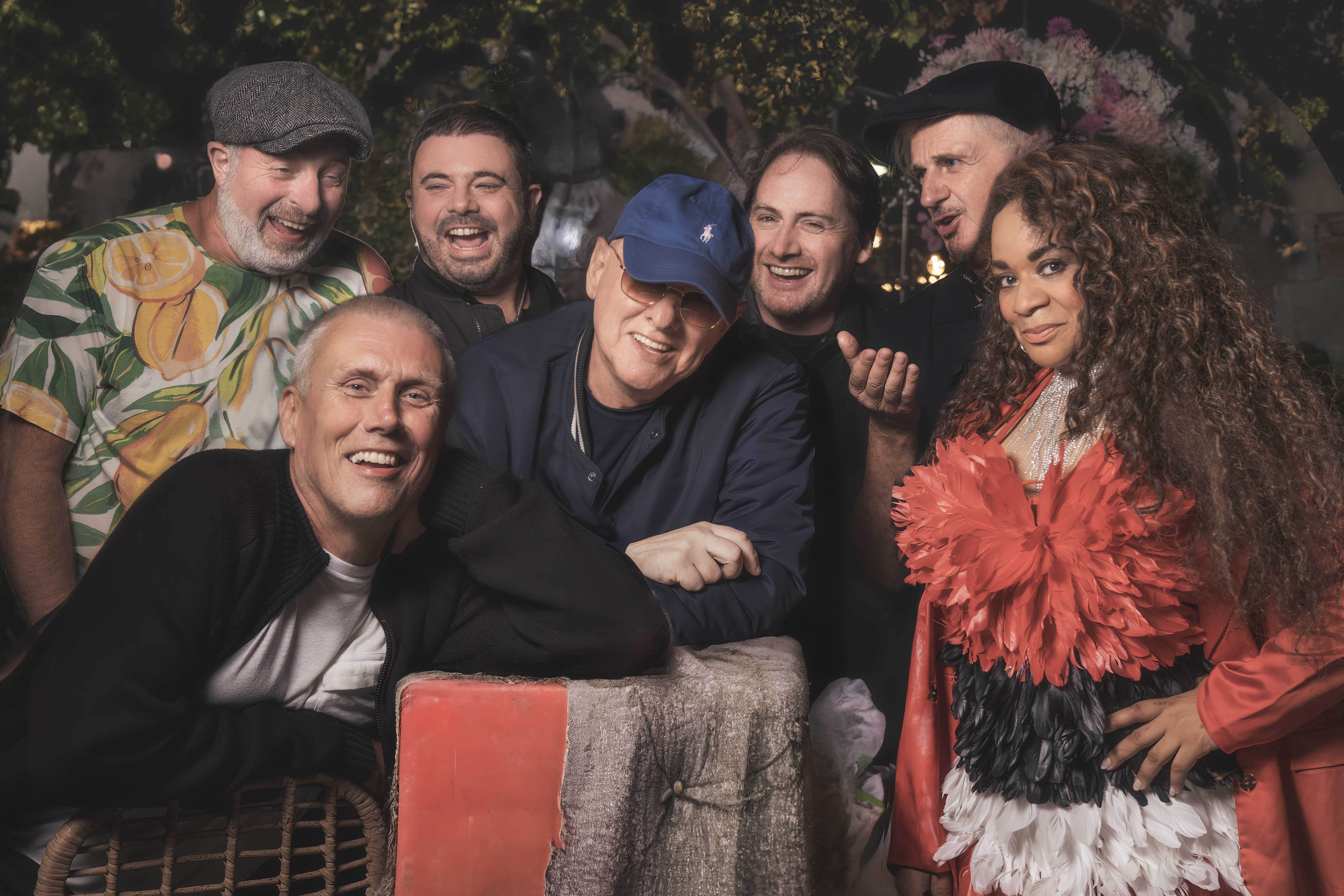 Happy Mondays announce first UK headline tour in five years