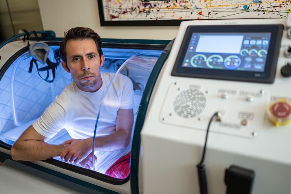 hyperbaric oxygen therapy