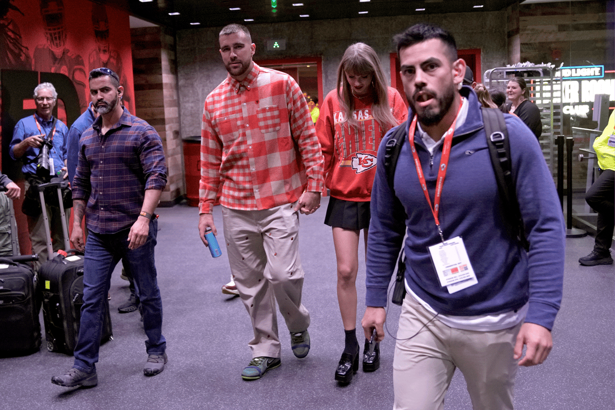 Taylor Swift supports Travis Kelce following Kansas City Chiefs win with subtle gesture