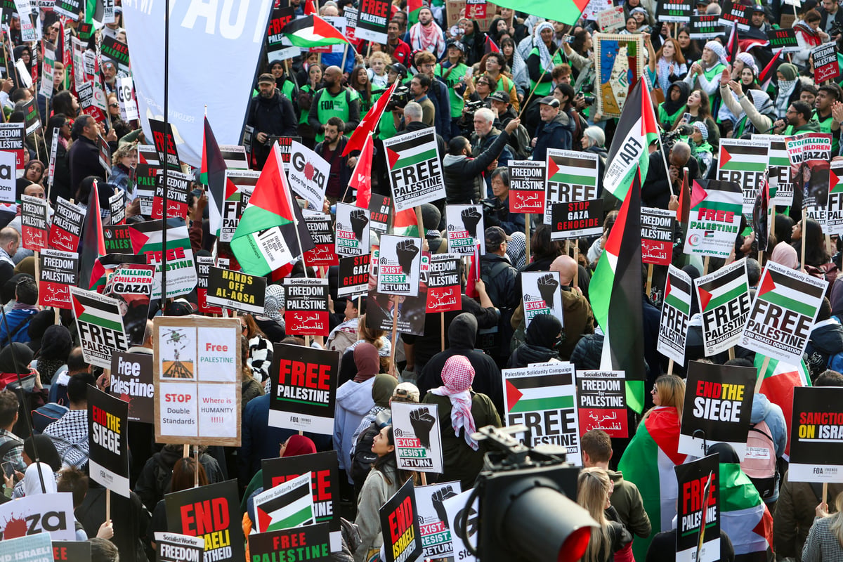 Suella Braverman slammed for saying anti-war demos are 'hate marches'
