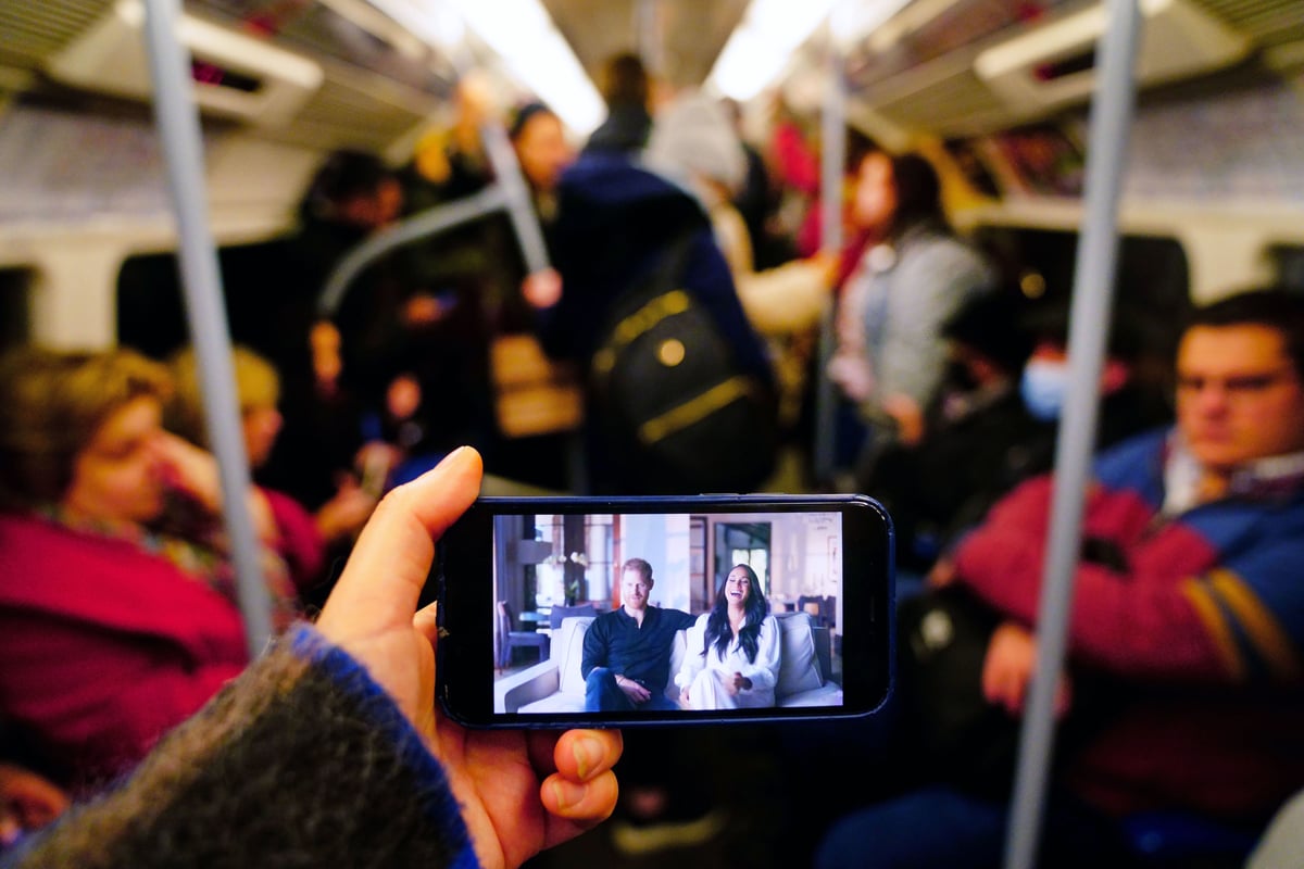 Not wearing headphones on the Tube is a sign of the apocalypse