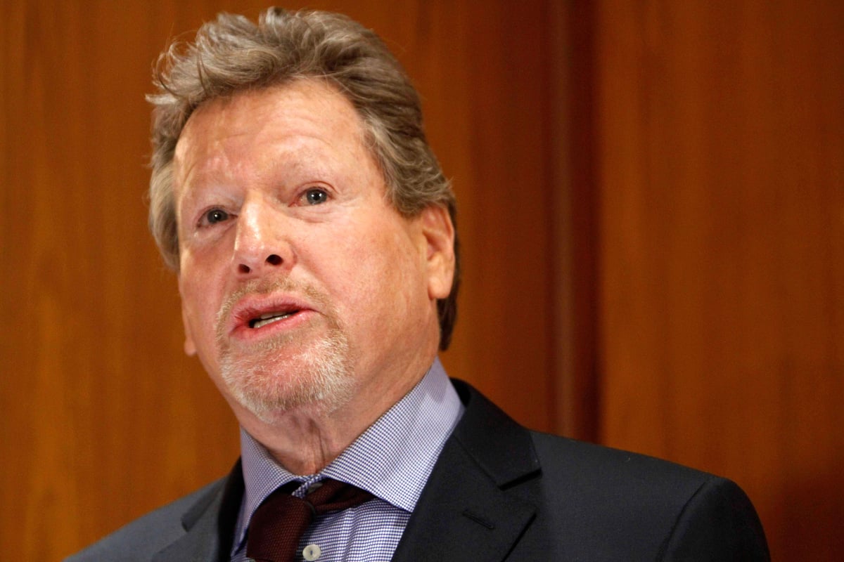 Ryan O’Neal dead: Paper Moon and Love Story star passes away aged 82