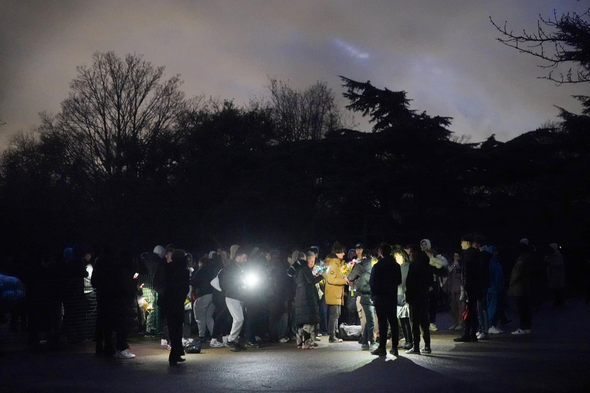 Dozens gather to remember 16-year-old boy killed awaiting NYE fireworks