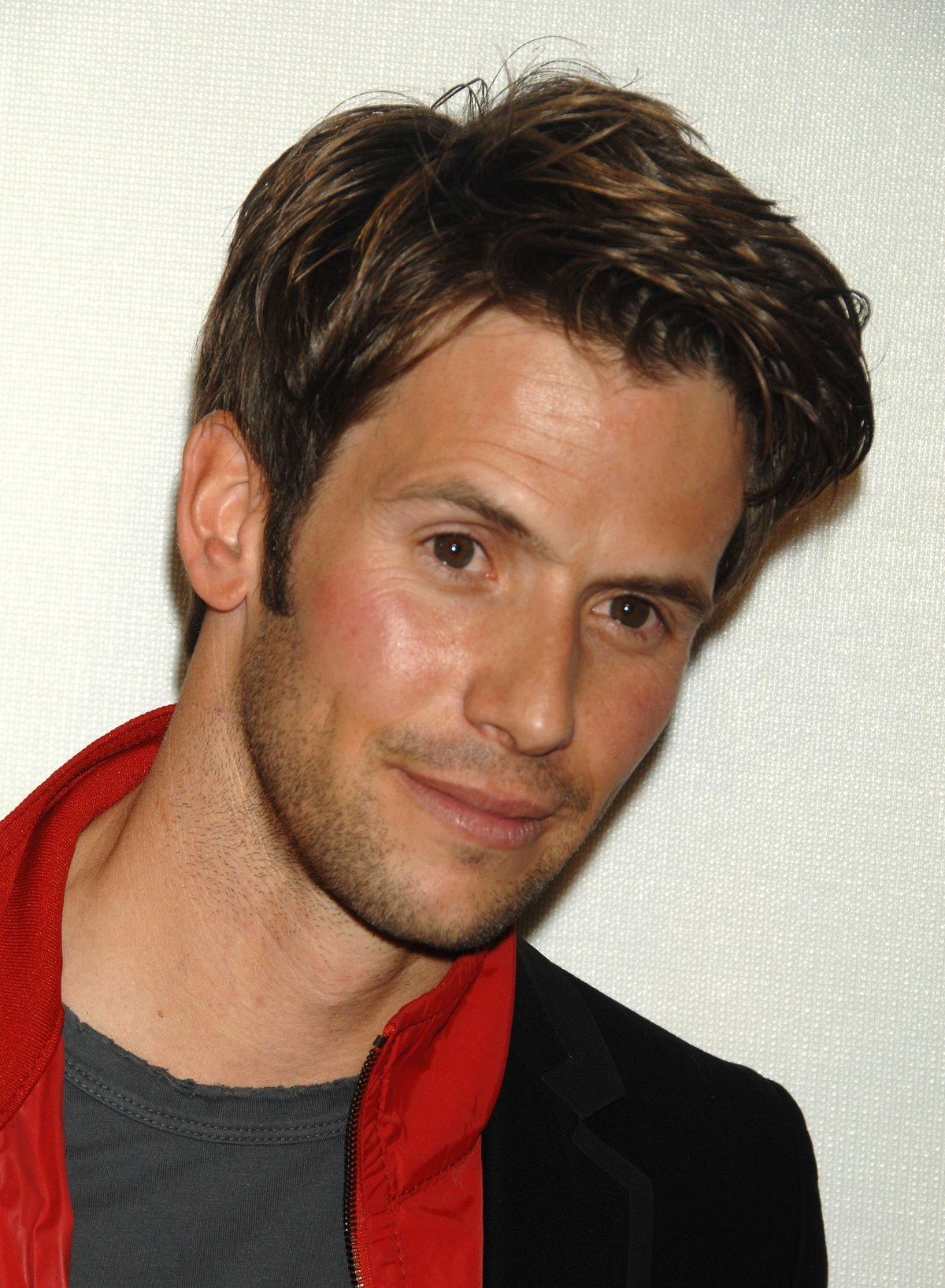US actor Christian Oliver dies with his two young daughters in Caribbean plane crash