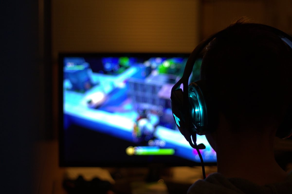 How to become a professional gamer: from tactics to mental health