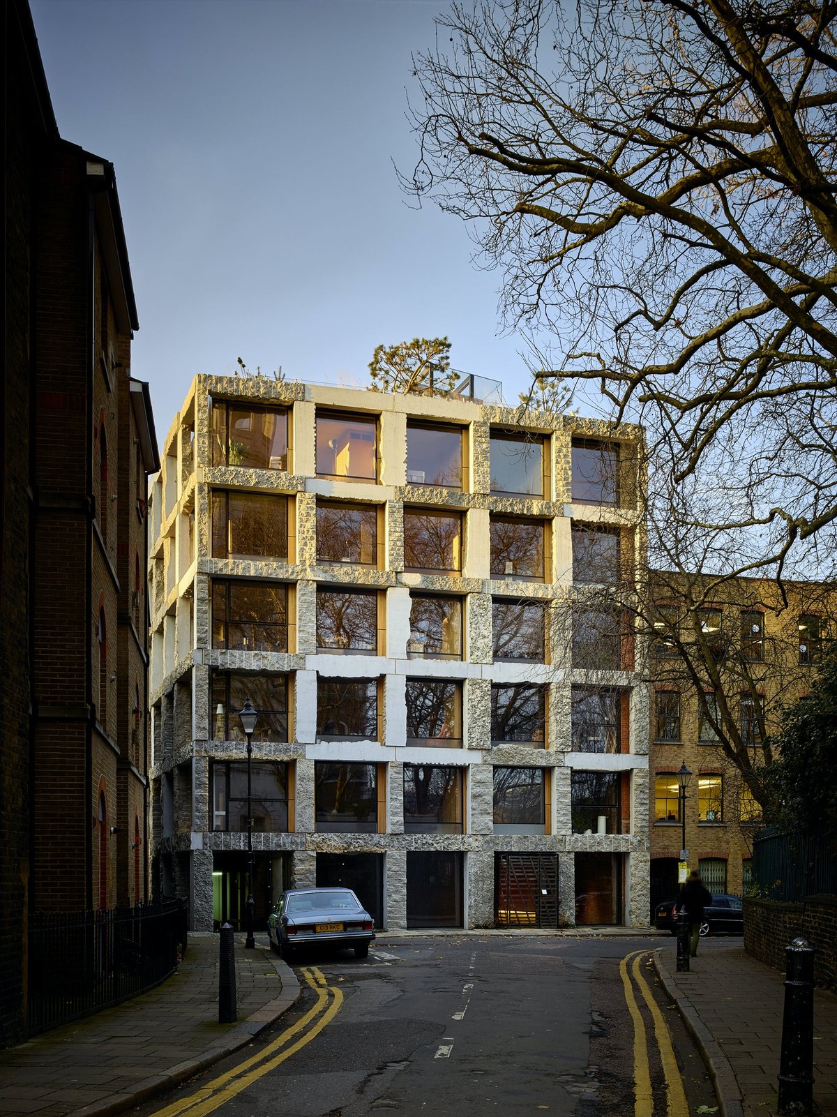 Architect Amin Taha puts divisive 15 Clerkenwell Close home and office up for sale