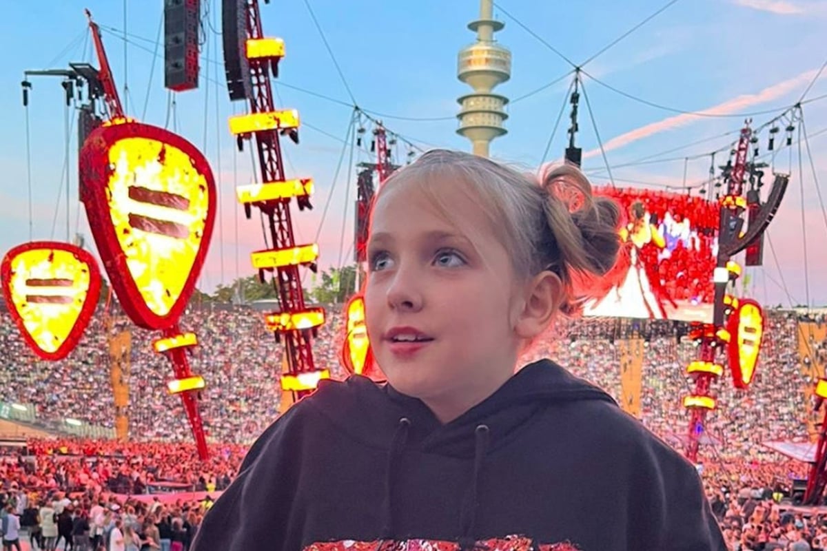 Family fundraising to complete bucket list for daughter with terminal illness