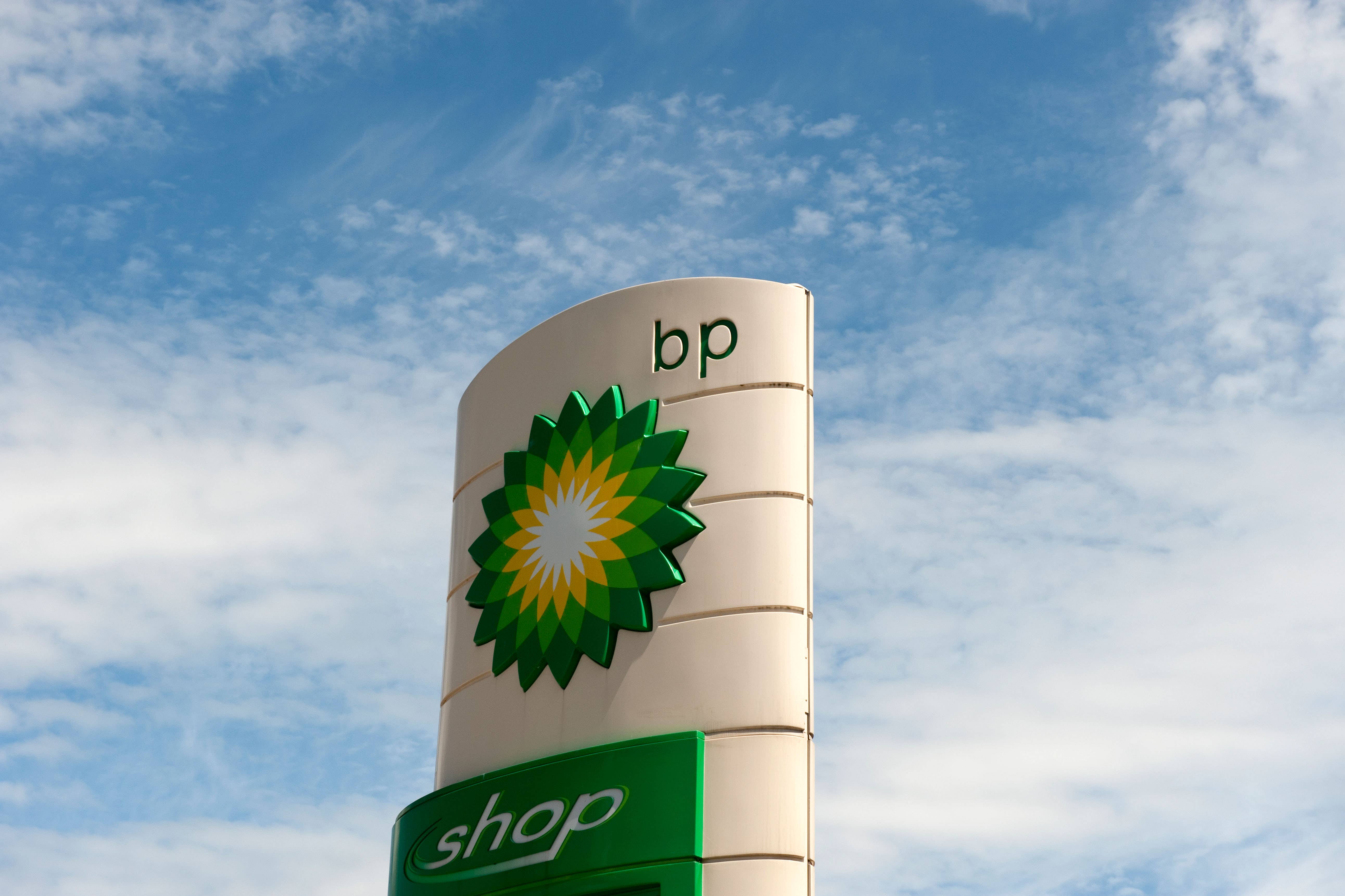 BP hands new CEO Auchincloss £8m after predecessor Looney's shock exit