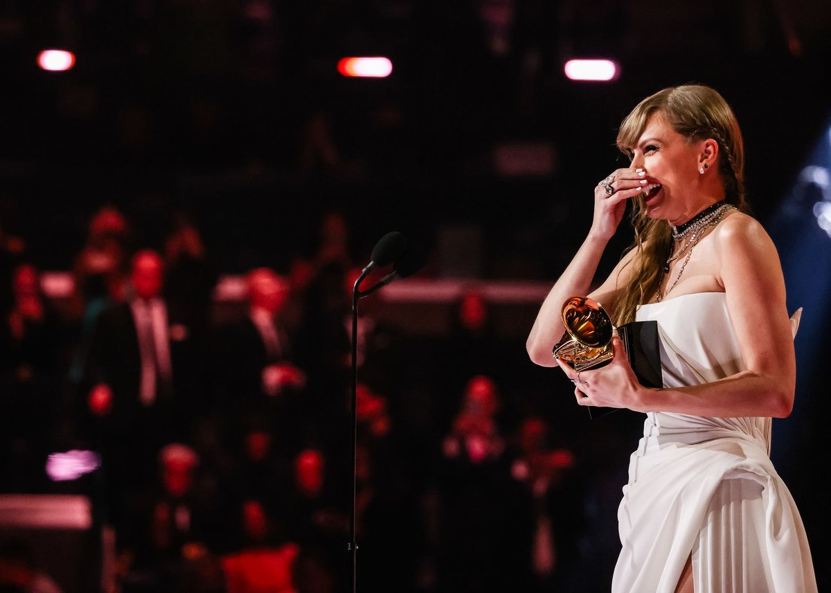 How Taylor Swift stole the show at the Grammys 2024