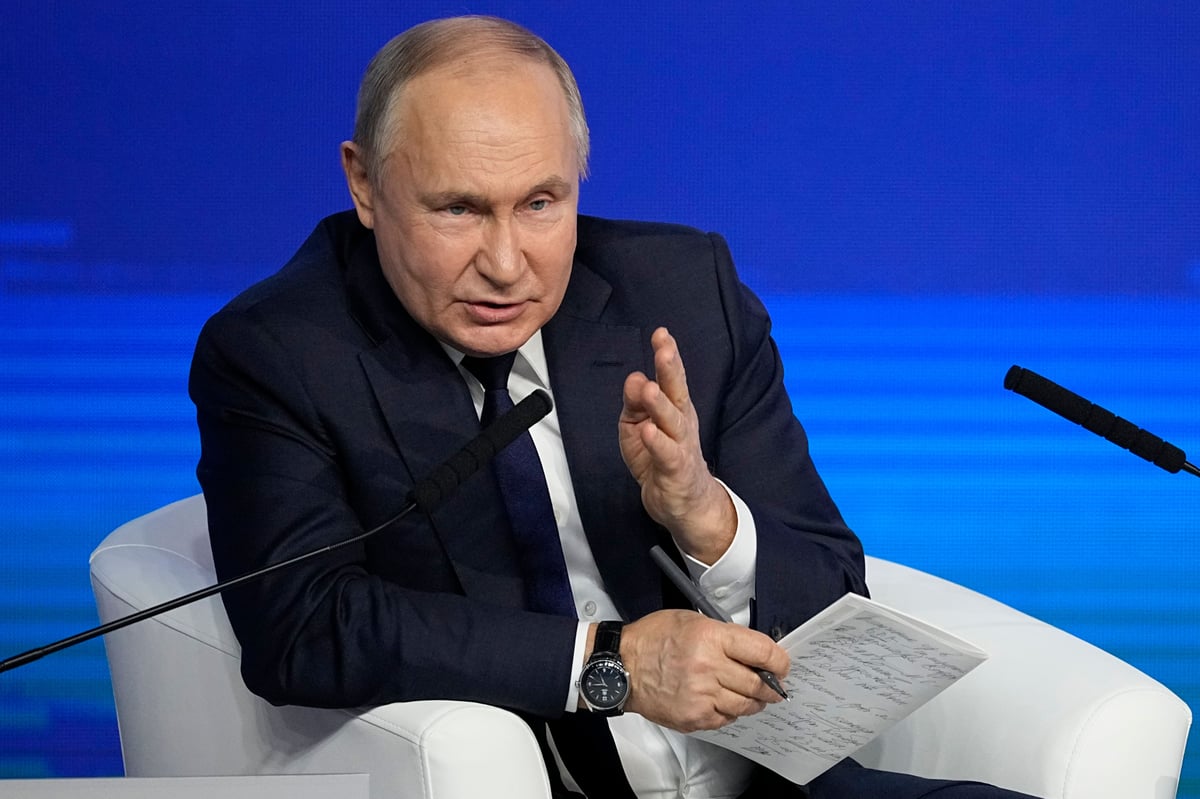 Putin forces buying Starlink satellite internet terminals through third countries for war use, say Kyiv spies