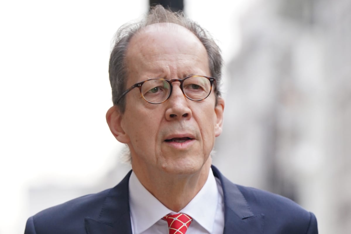 Inquiry chairman warns minister over ‘unacceptable’ refusal to disclose names