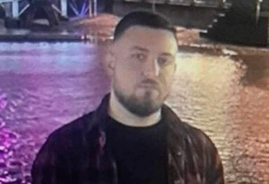 Greenford murder: Police launch manhunt after victim stabbed to death in a car in west London
