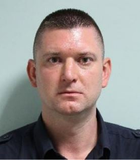 Met bust drug-smuggling gang who had recruited Border Force officer to bring haul from France