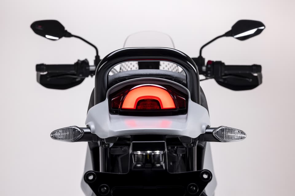 Ducati Desert X 