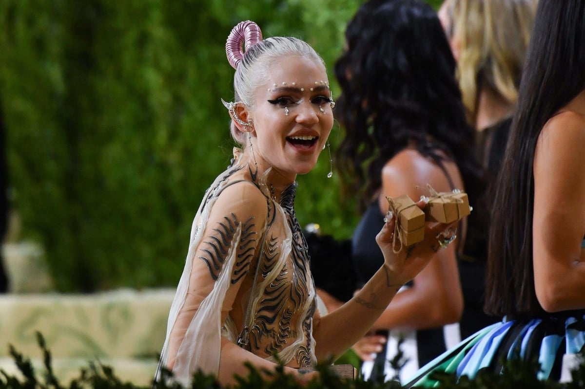 Music star Grimes apologises for ‘technical issues’ during Coachella set