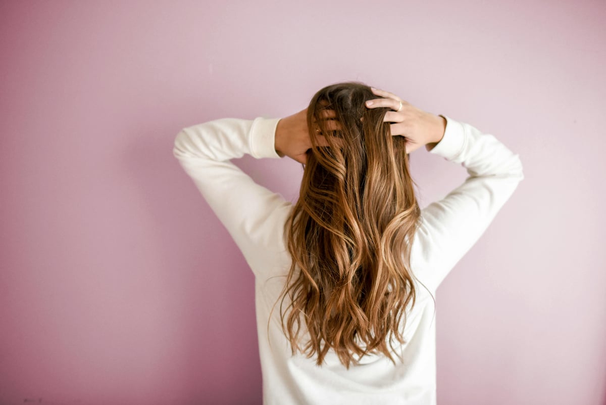 Glass hair: what is it and how to get it