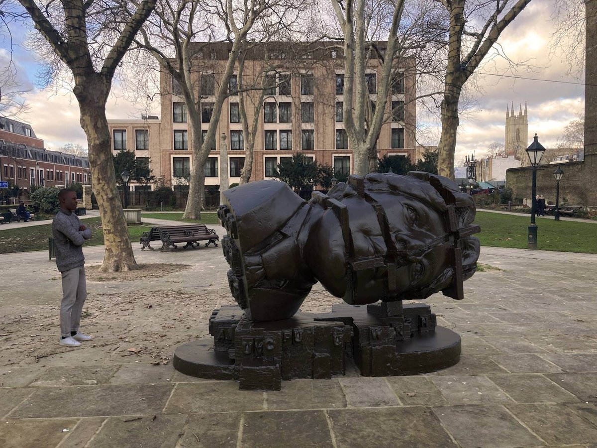 Oscar Wilde would hate this hideous sculpture of him that's coming to London