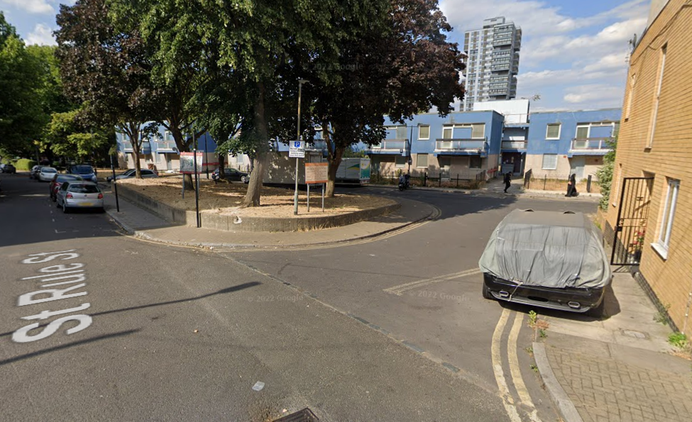 Lambeth shooting: Police launch murder probe after man in 20s fatally shot