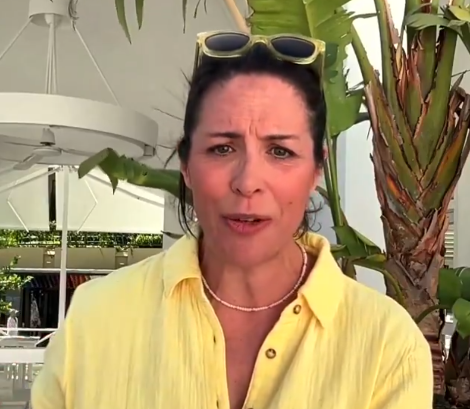BBC presenter kicked off flight after warning passengers of daughter's peanut allergy