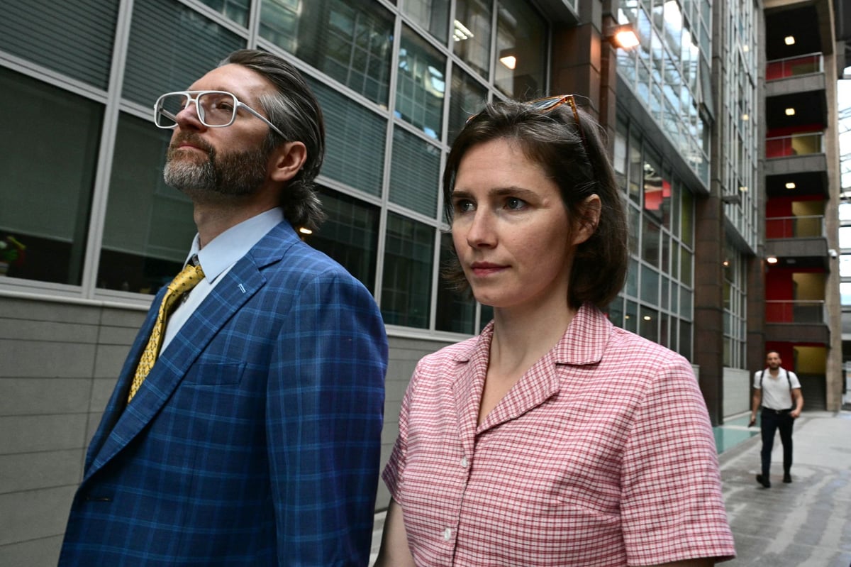 Amanda Knox insists she's a 'victim' after her reconviction in Italy
