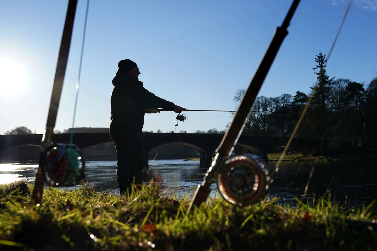 New health advice issued to anglers amid sewage pollution concerns
