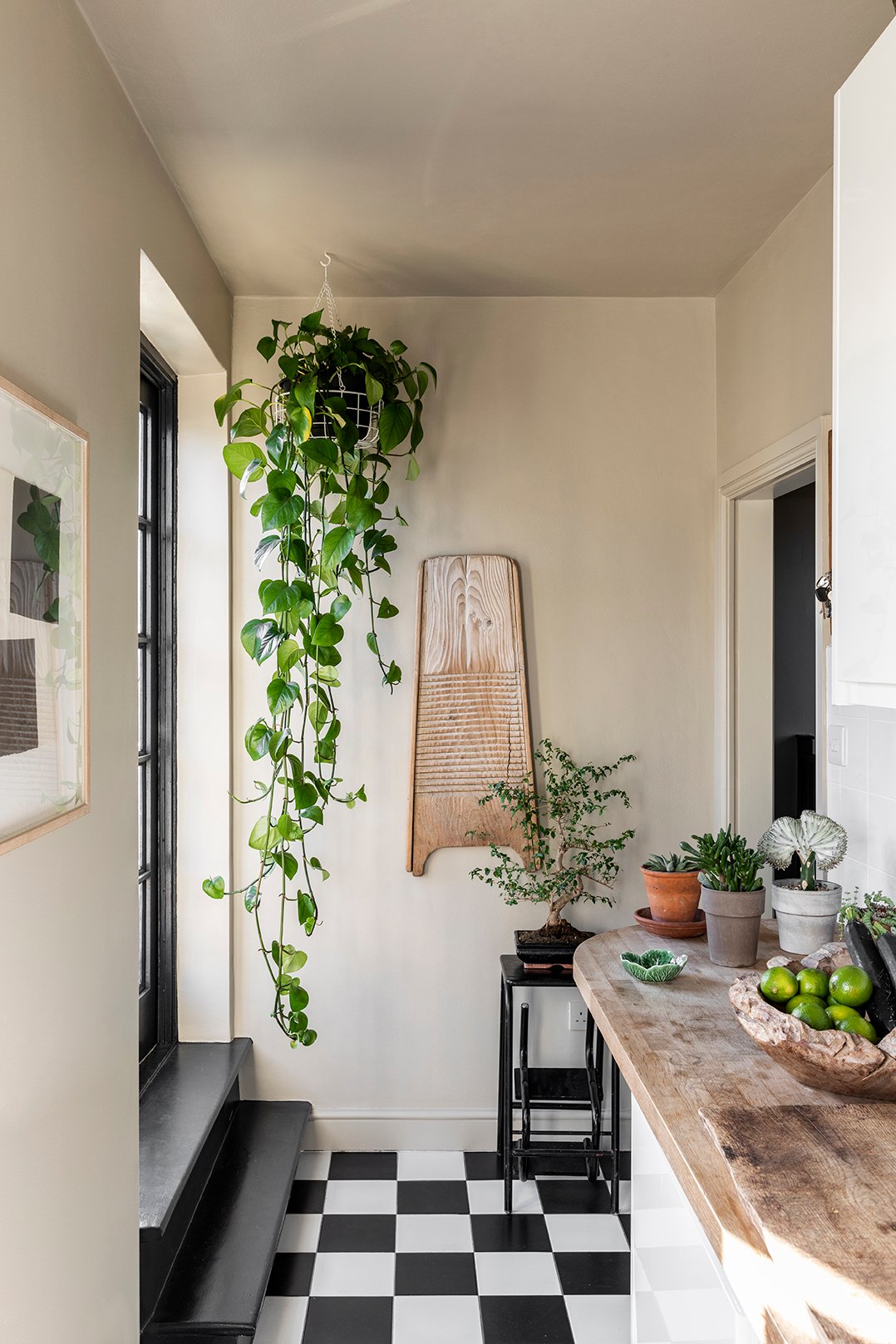 Hollie Bowden's guide to chic summer interiors