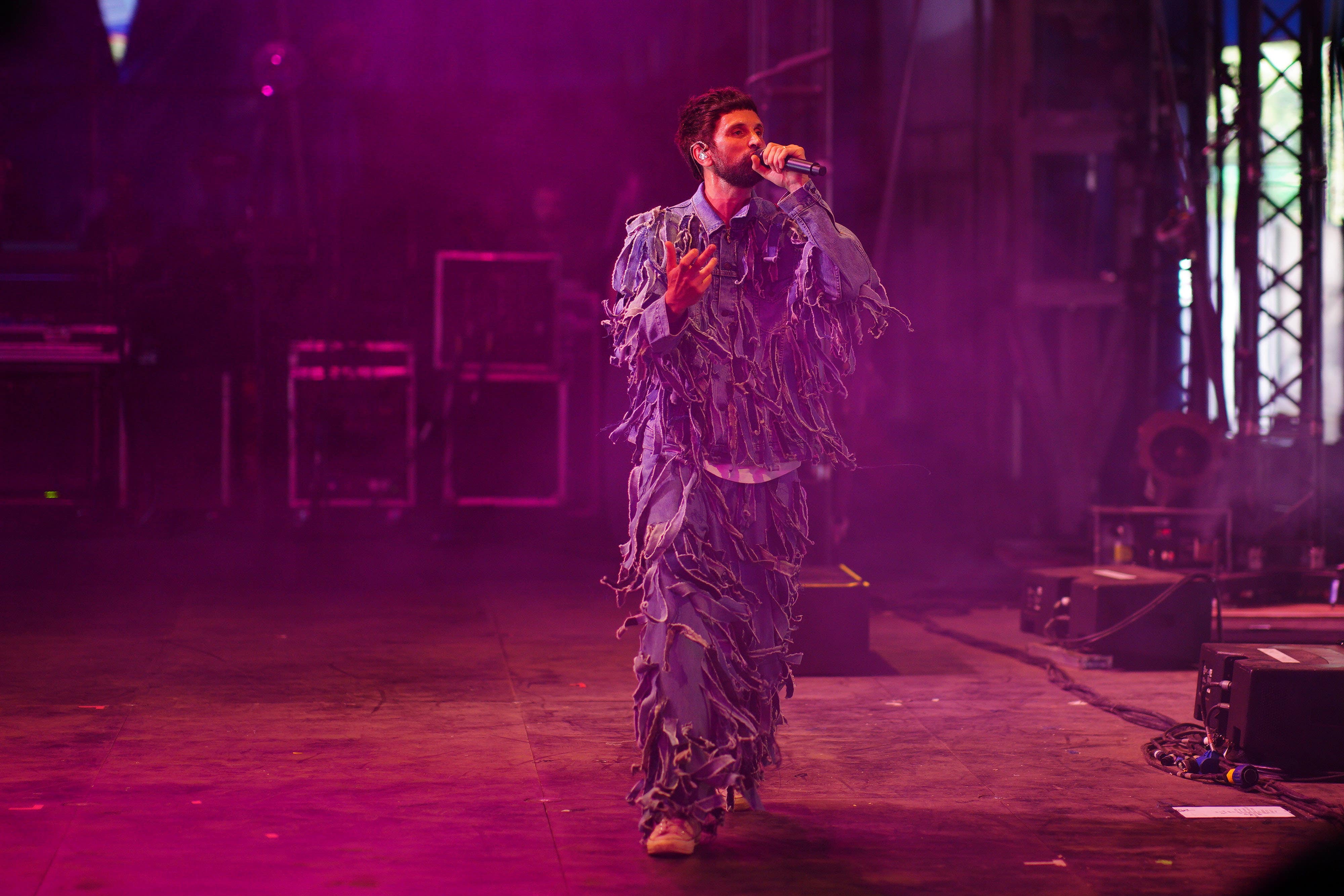 Kasabian on track to secure seventh number one in UK albums chart