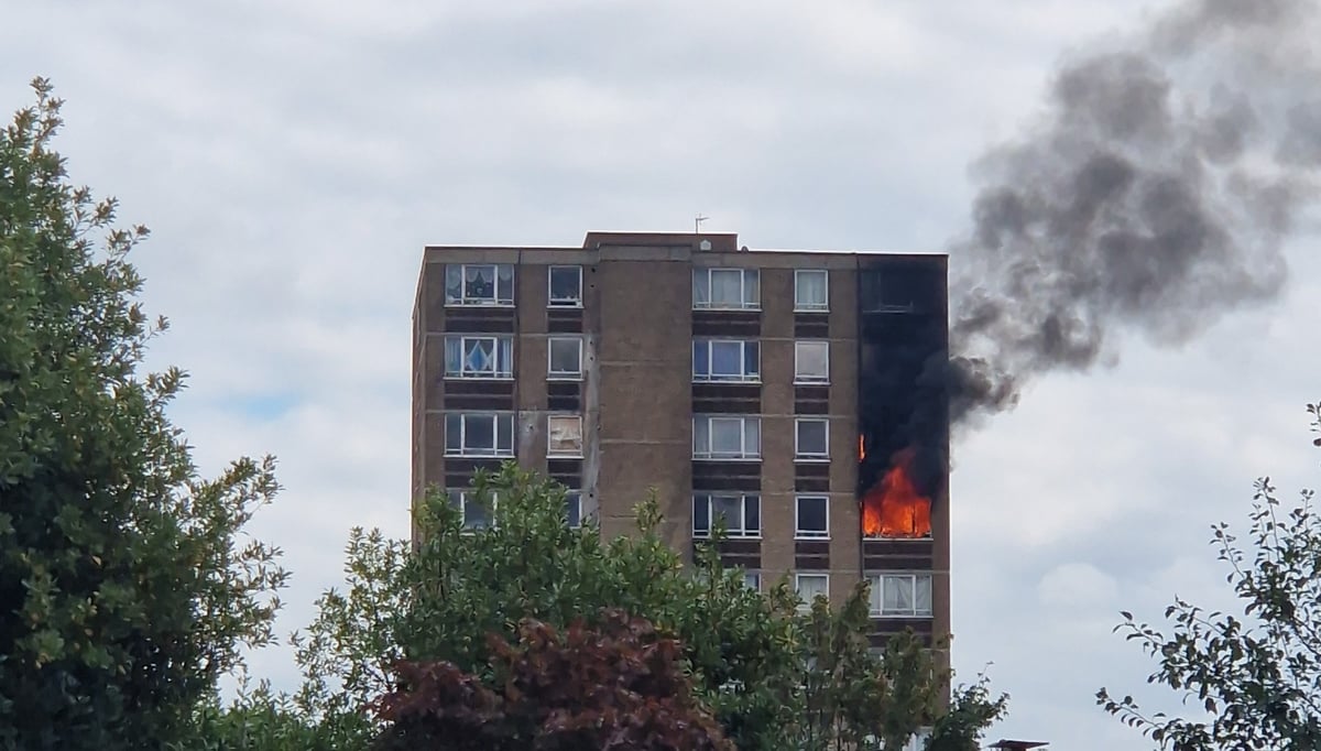 Catford fire: Investigation launched after 70 firefighters battle blaze at tower block