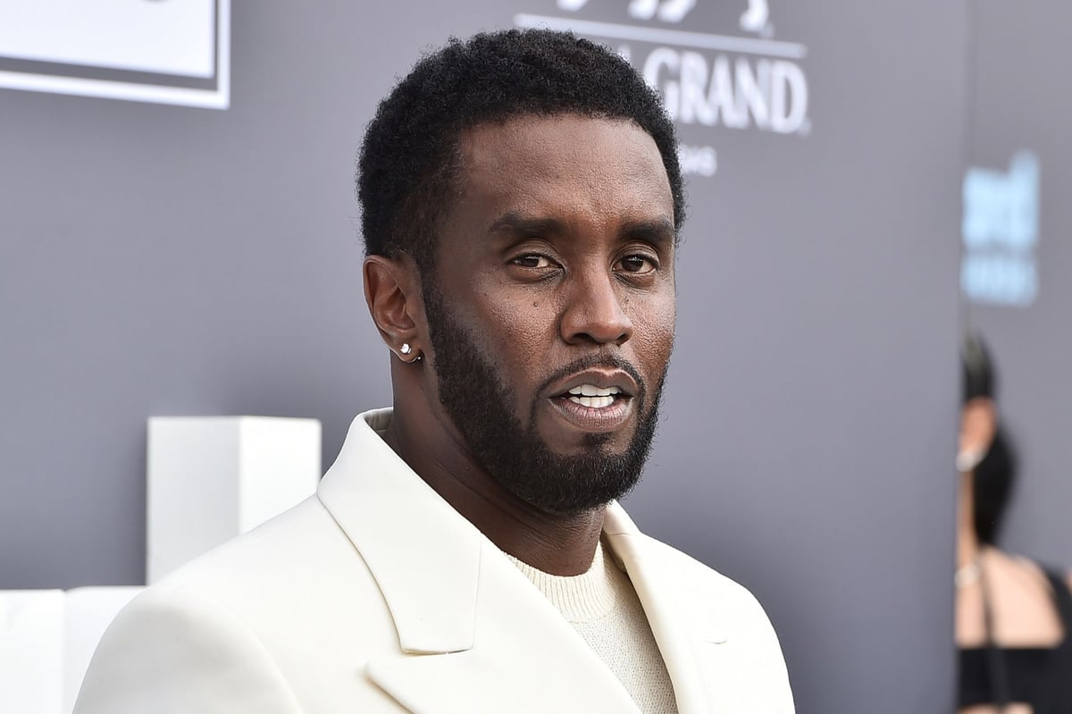 Sean 'Diddy' Combs' lawyer quits sex trafficking case and says 'I cannot continue' weeks before trial