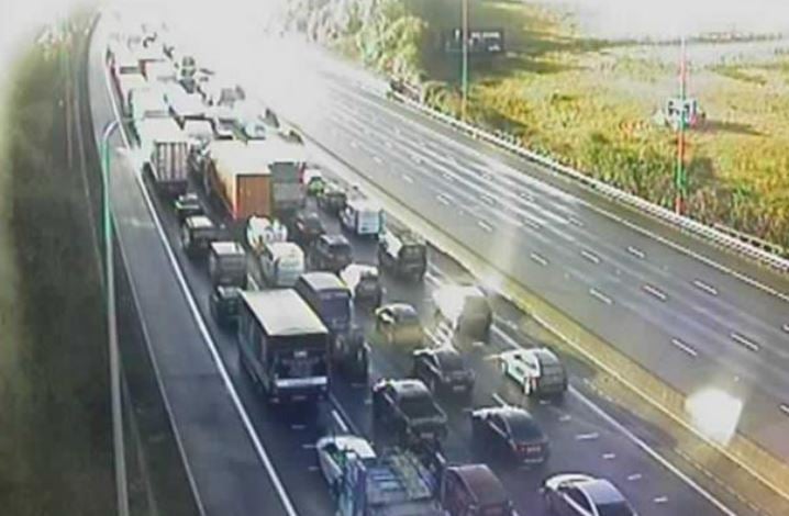 Two rushed to hospital after major M25 crash sparks 20-mile tailbacks