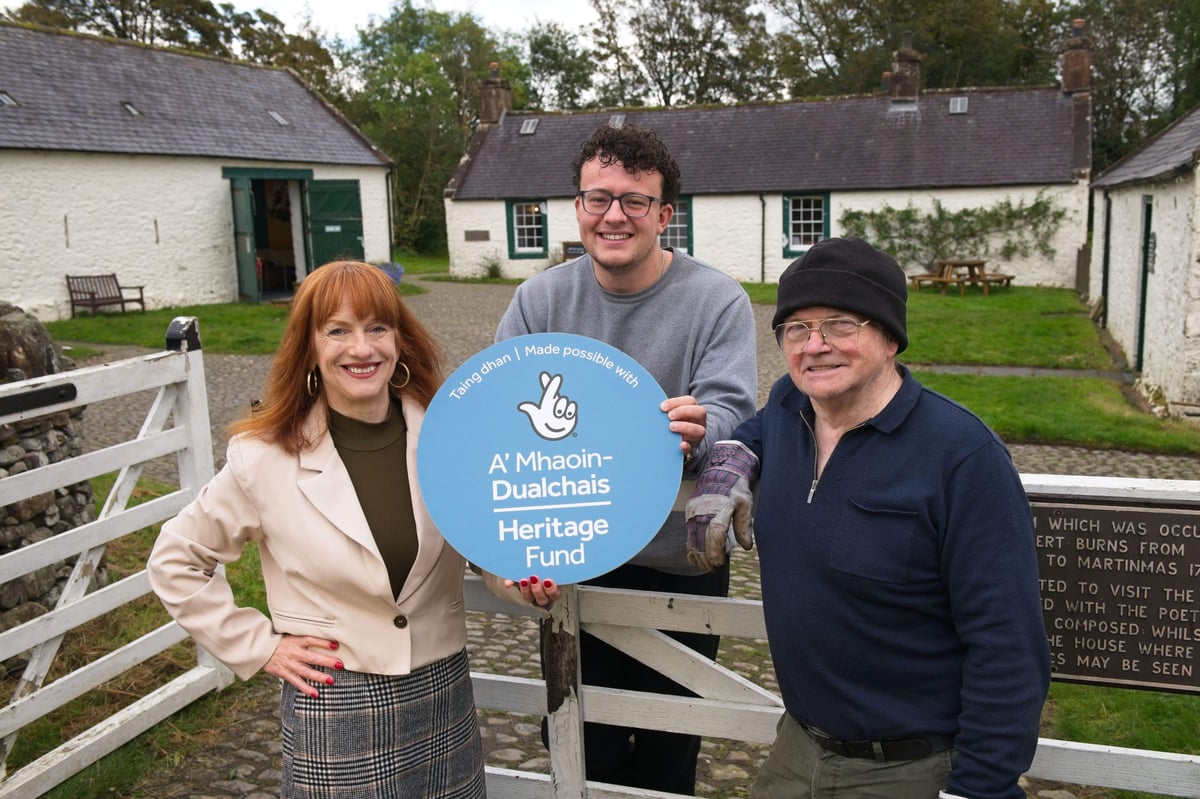 Bid to save farm where Robert Burns wrote Auld Lang Syne secures Lottery funding