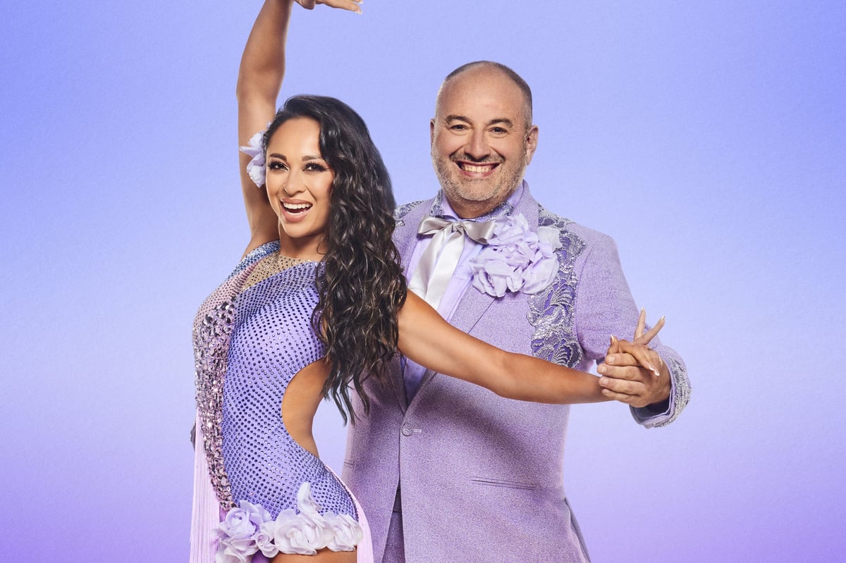 Wynne Evans apologises for 'pain my inappropriate actions have caused' as he leaves Strictly Tour 