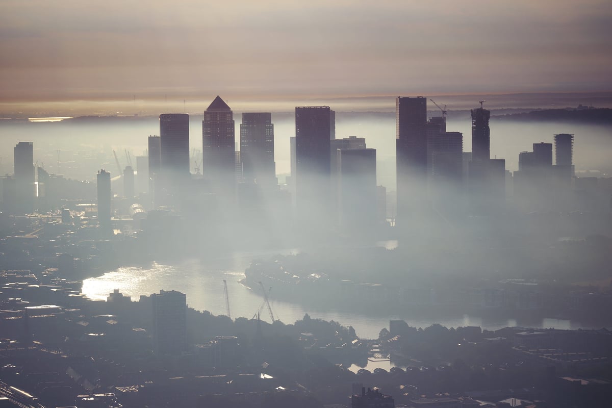 FTSE and pound drift lower after choppy trading session