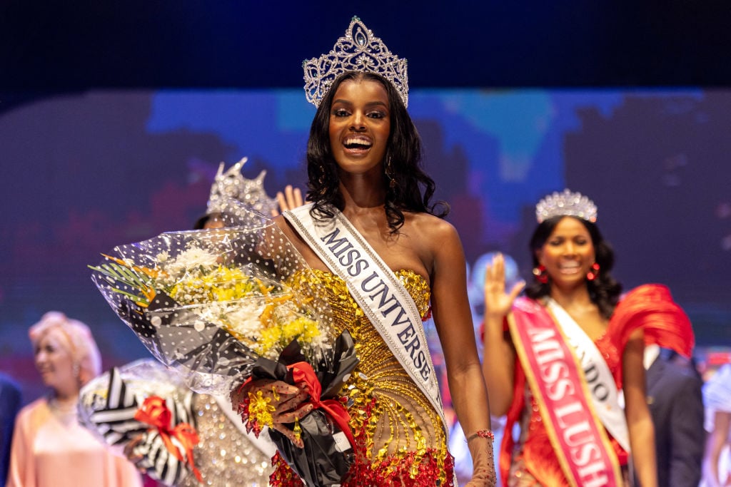 Chidimma Adetshina: Beauty queen stripped of South African citizenship in row over nationality