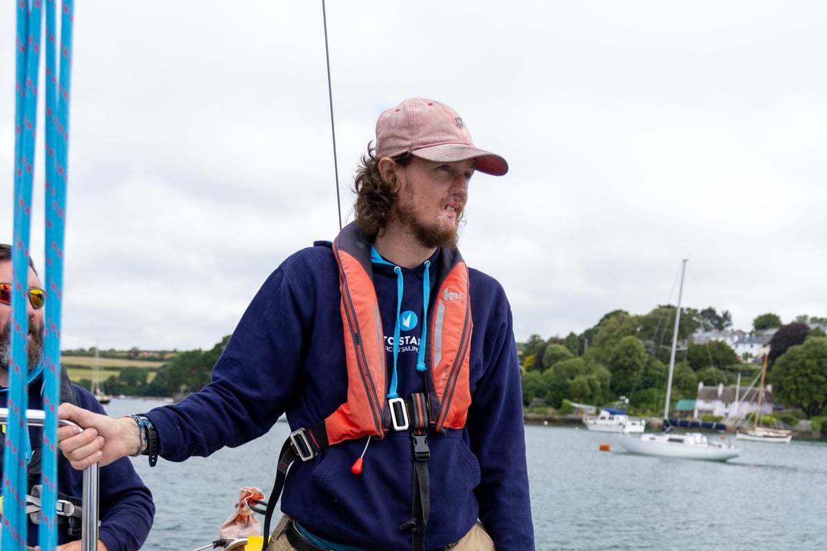 Triple amputee prepares for world-first solo sailing trip across Pacific Ocean
