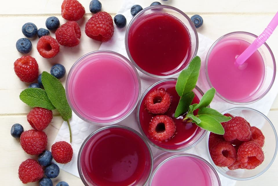 Make sure you include more veg than fruit in your smoothie/juice
