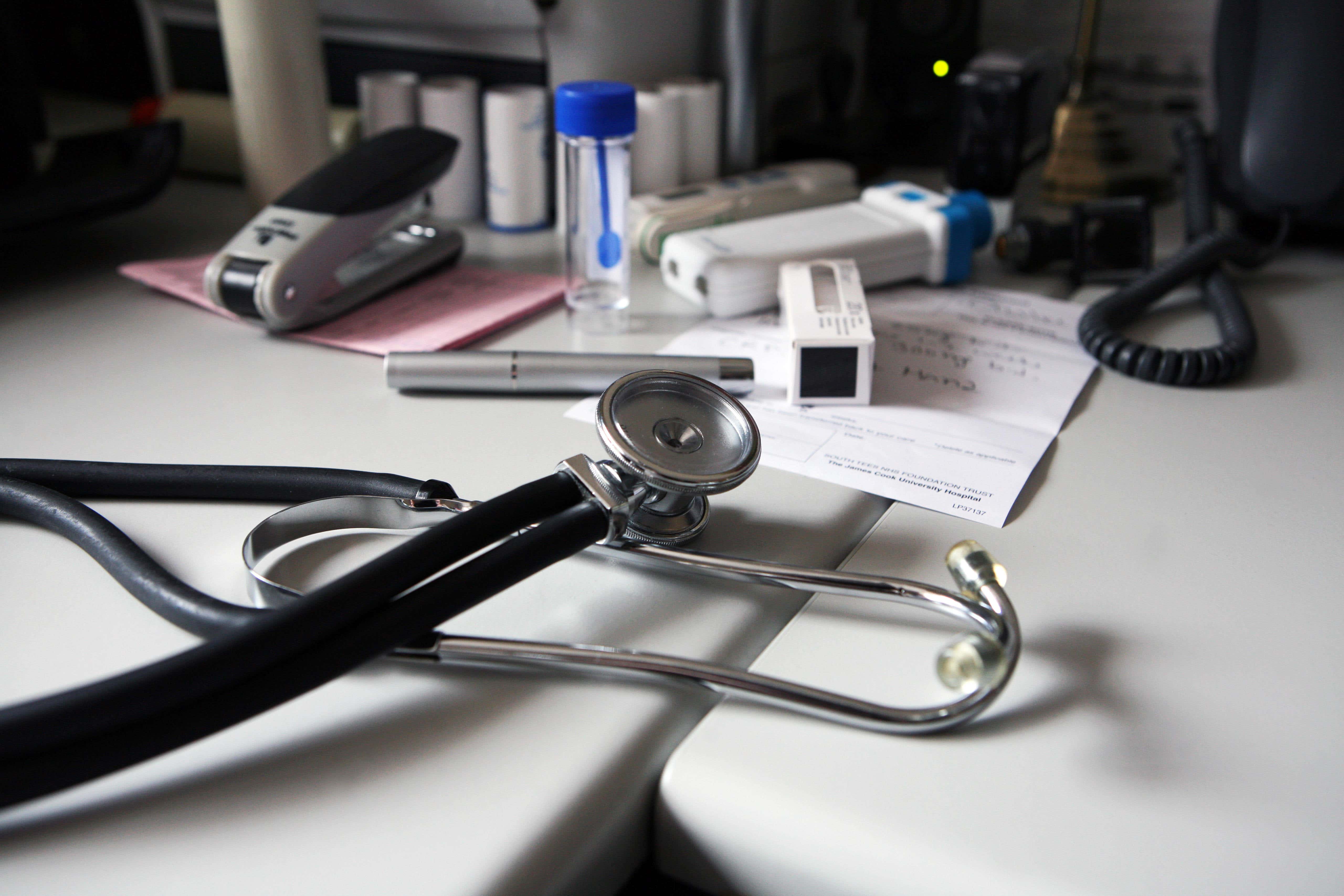 London doctor suspended after failing to disclose criminal convictions