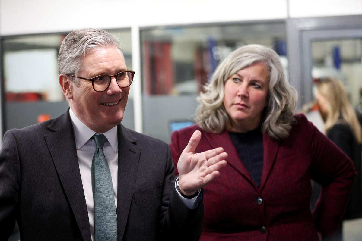 Heathrow boss who 'went to bed' amid power station fire crisis fails to get backing of Keir Starmer 