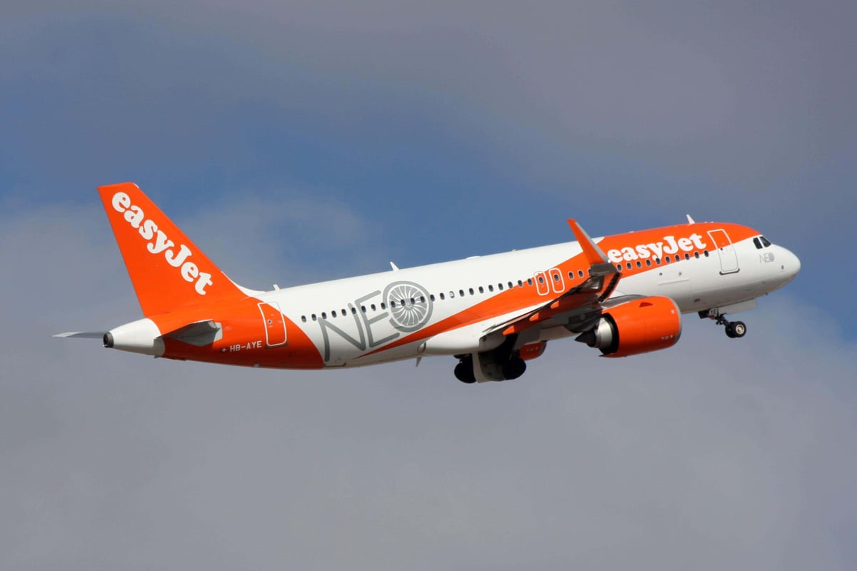 EasyJet opens base at Southend airport