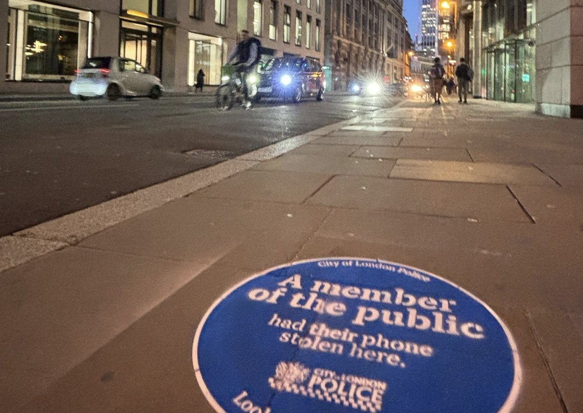 Phone theft hotspots marked with ‘blue plaques’ in City of London