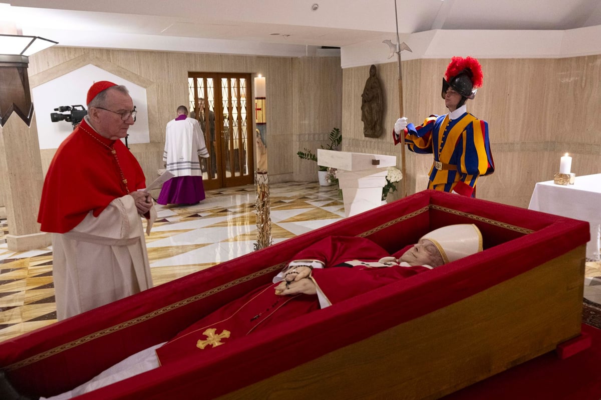 When is Pope Francis's funeral and who will be attending?