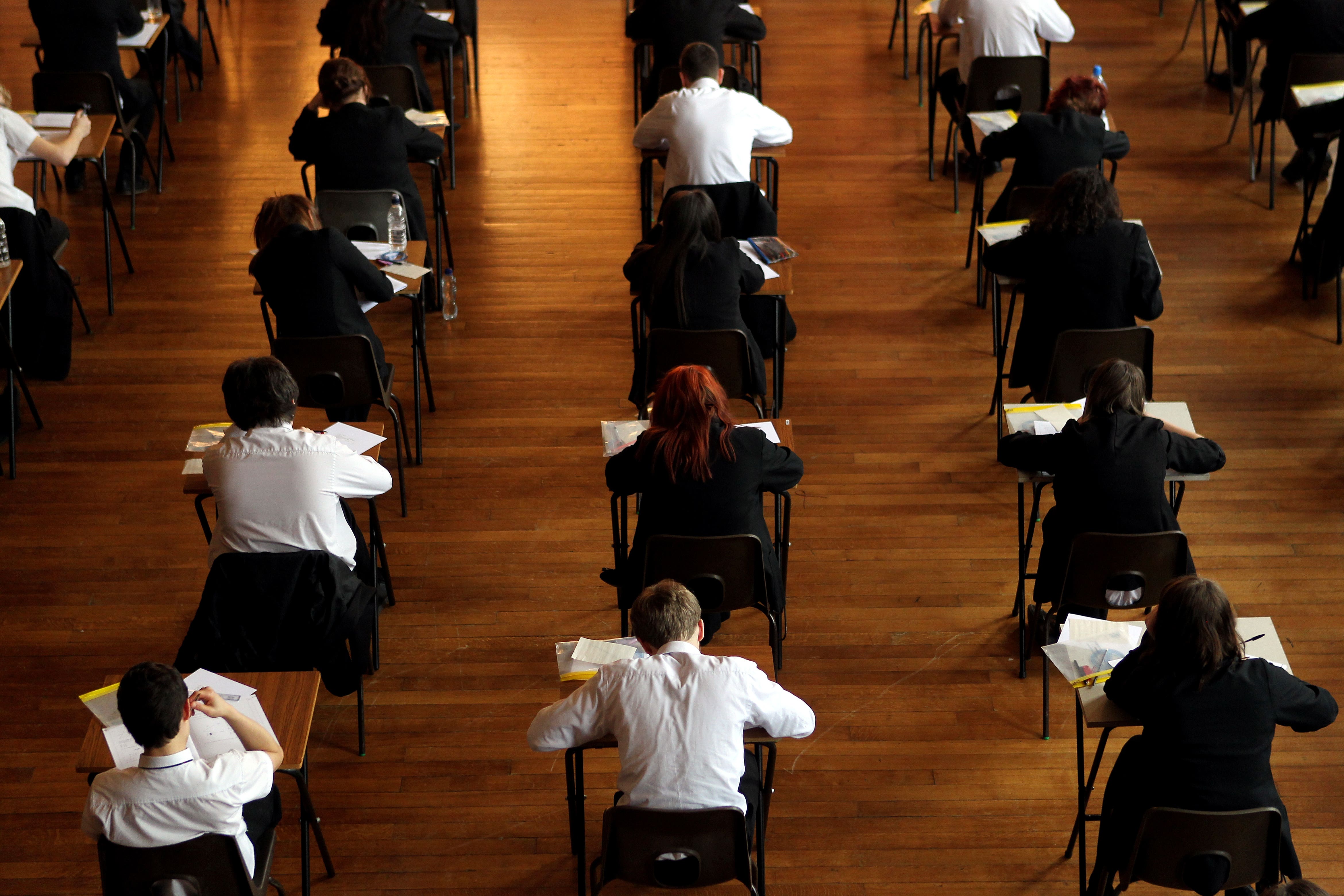 Thousands of GCSE pupils to receive exam results via app this summer