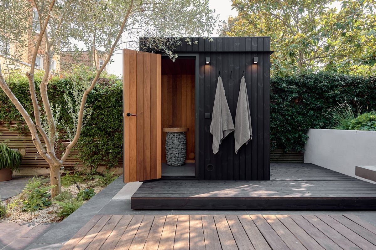 The rise of the 'sparden': Londoners choose mini spa retreats over greenery in city gardens