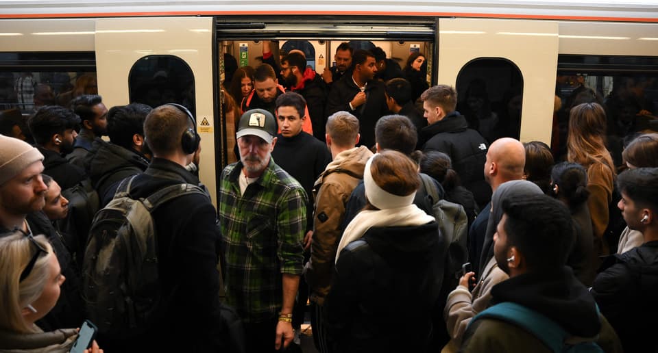 BRITAIN-TRANSPORT-STRIKE