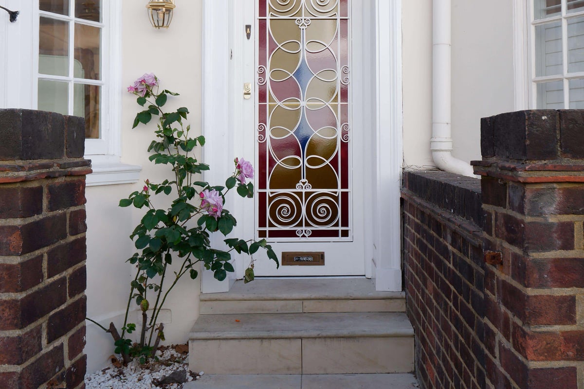 London felt safe – until two men with knives showed up on my doorstep